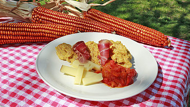 Polenta z serem i boczkiem