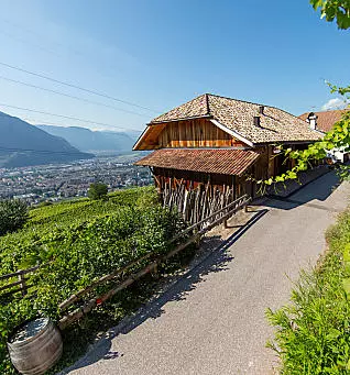 Wakacje w gospodarstwie blisko miasta w Południowym Tyrolu