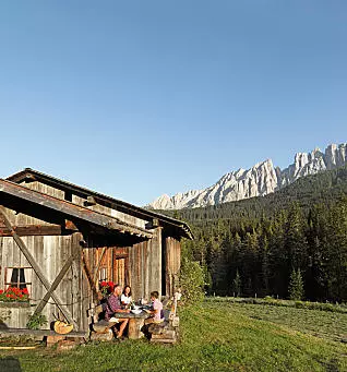 Urlop na górskiej hali w Południowym Tyrolu