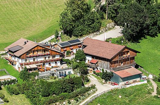Kleinmarerhof - Lista Photo