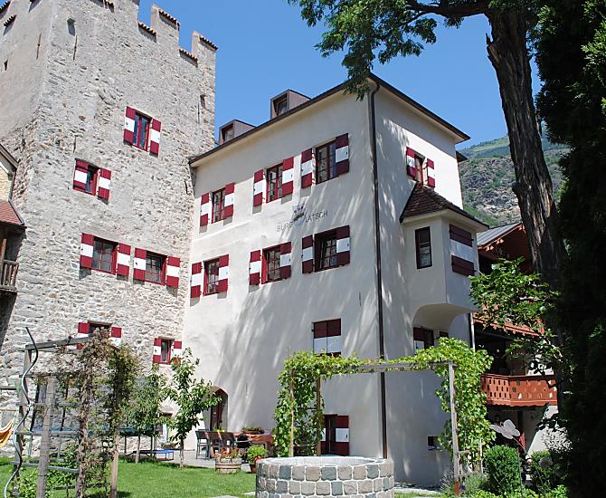Burg Latsch - Galeria zdjęć Photo