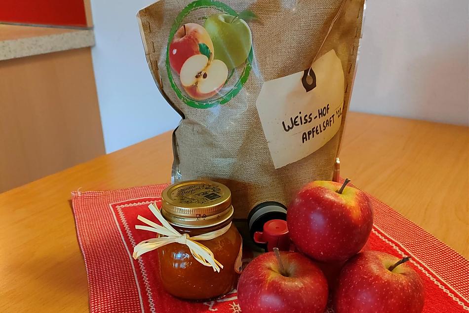 Jabłka, sok jabłkowy, pasty owocowe