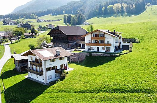 Goldrainerhof - Lista Photo