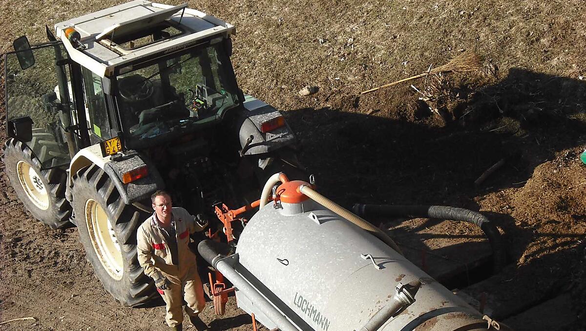 Farmer Andreas przy pracy