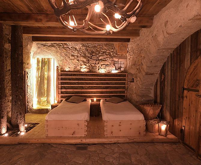 Nasza alpejska strefa wellness z lózkami z siana