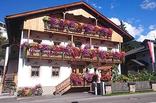 Ausserschrafflerhof - Lista Photo