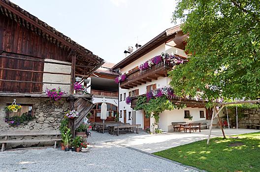Huberhof - Lista Photo