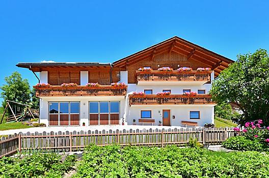 Steinerhof - Lista Photo