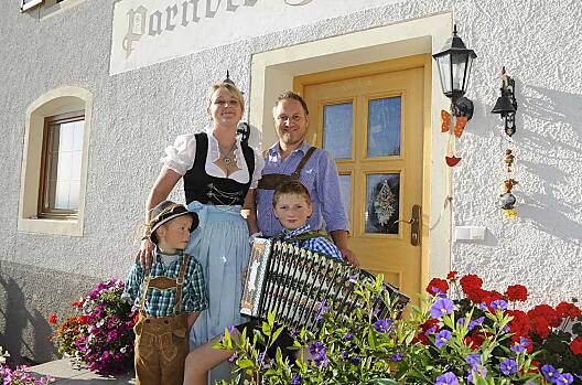 Parndlehof - Lista Photo