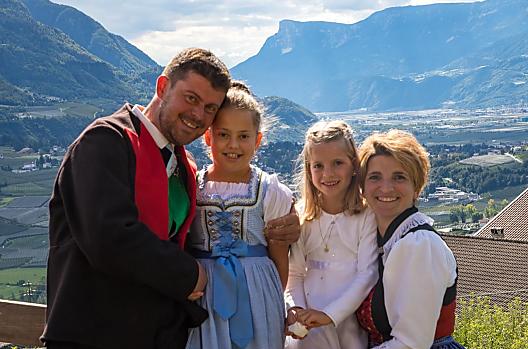 Nasza rodzina: Werner, Katharina, Charlotte i Johanna