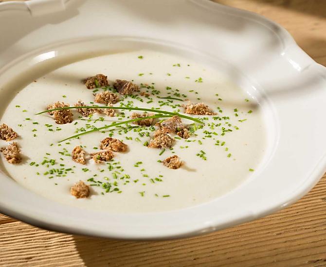 Weinsuppe