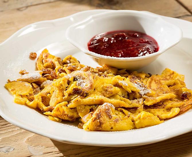 Kaiserschmarrn mit hausgemachter Marmelade