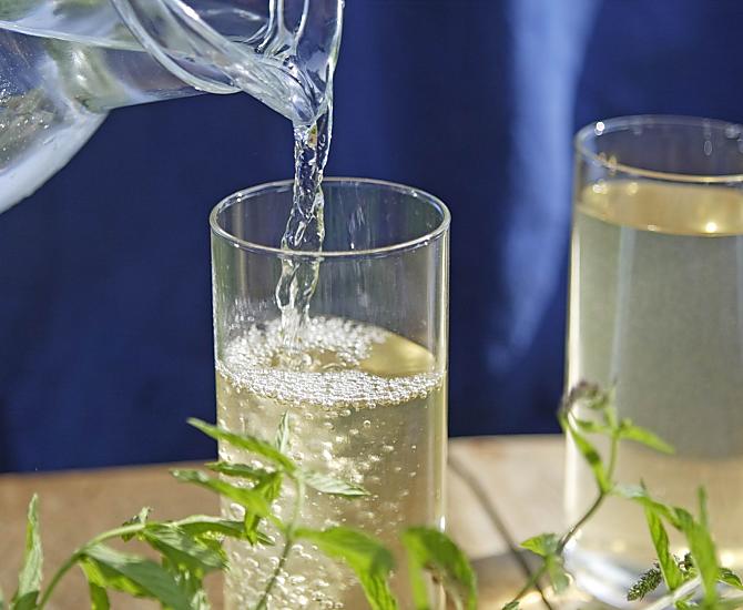 Hausgemachter Holundersaft