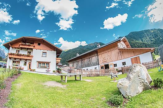 Huberhof - Lista Photo