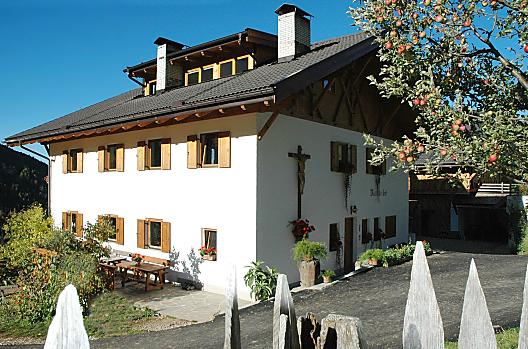 Maloarhof - Lista Photo