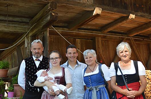 Maloarhof - Lista Photo