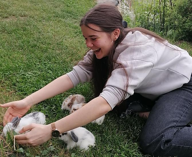 Katrin i nasze młode króliczki