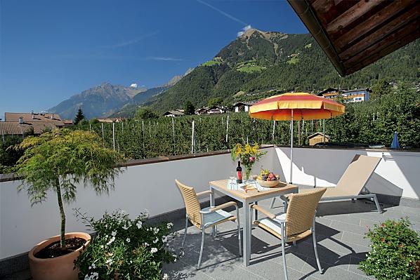 Westterrasse mit herrlichem Blick auf die Texelgruppe