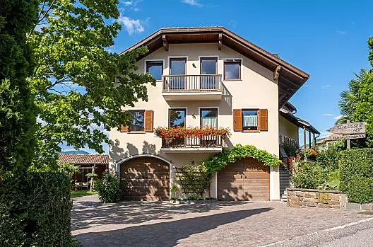 Schlosserhof - Lista Photo