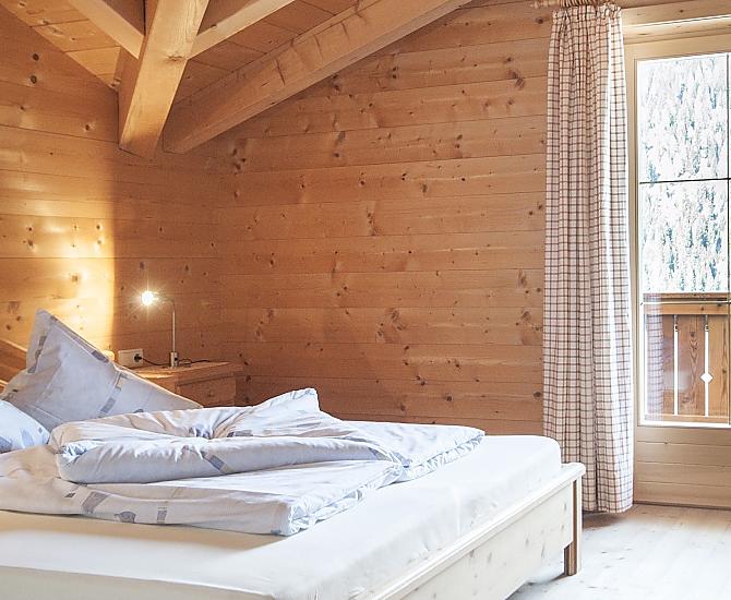 Schlafzimmer mit Balkon