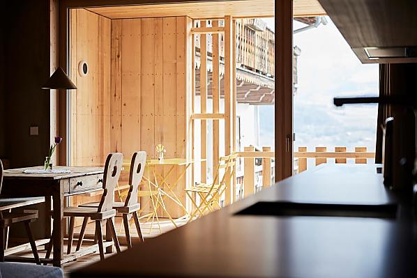 Loggia und Innenbereich