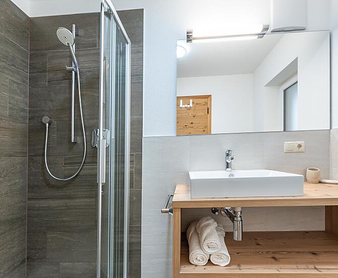 Bad mit Fußbodenheizung und Bidet