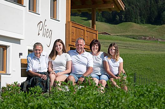 Plieghof - Lista Photo