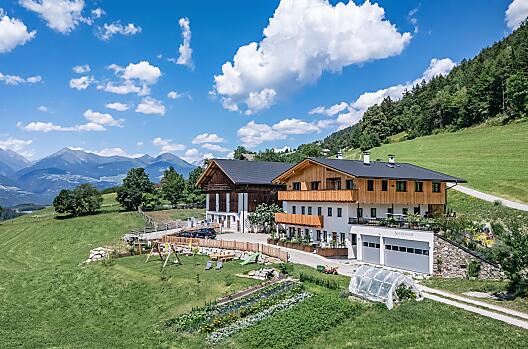 Niederhof - Lista Photo