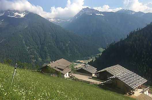 Innerlarcha - list Photo