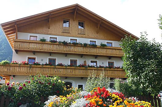 Weissgarber-Hof - Lista Photo