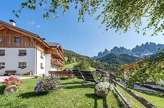 Oberkantiolhof - Lista Photo